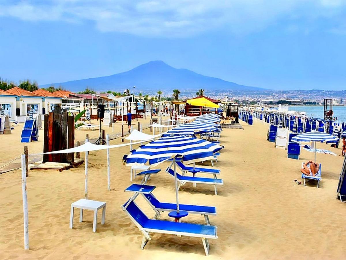 Villaggio Albergo Internazionale La Plaja Katanya Dış mekan fotoğraf
