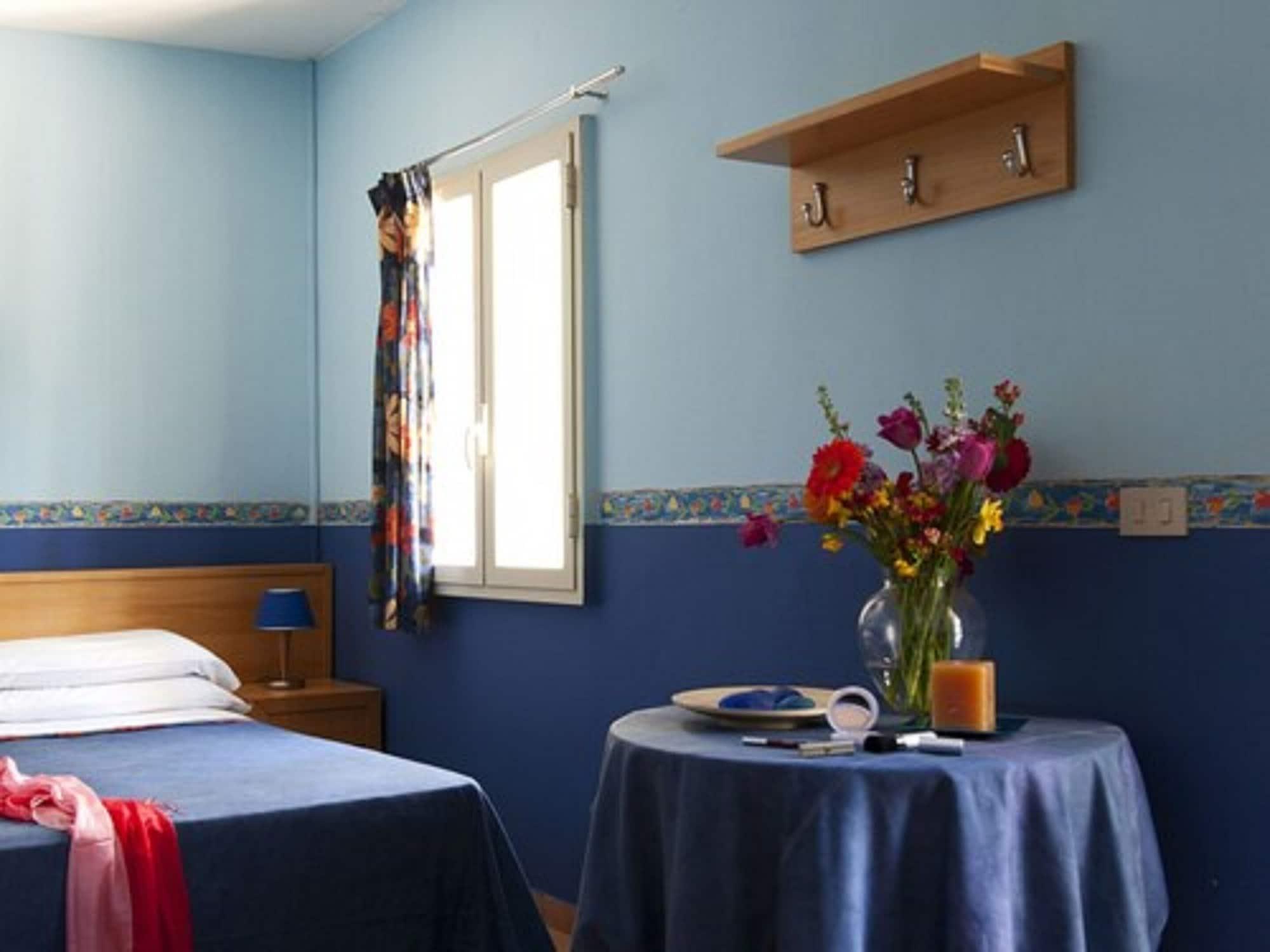 Villaggio Albergo Internazionale La Plaja Katanya Dış mekan fotoğraf