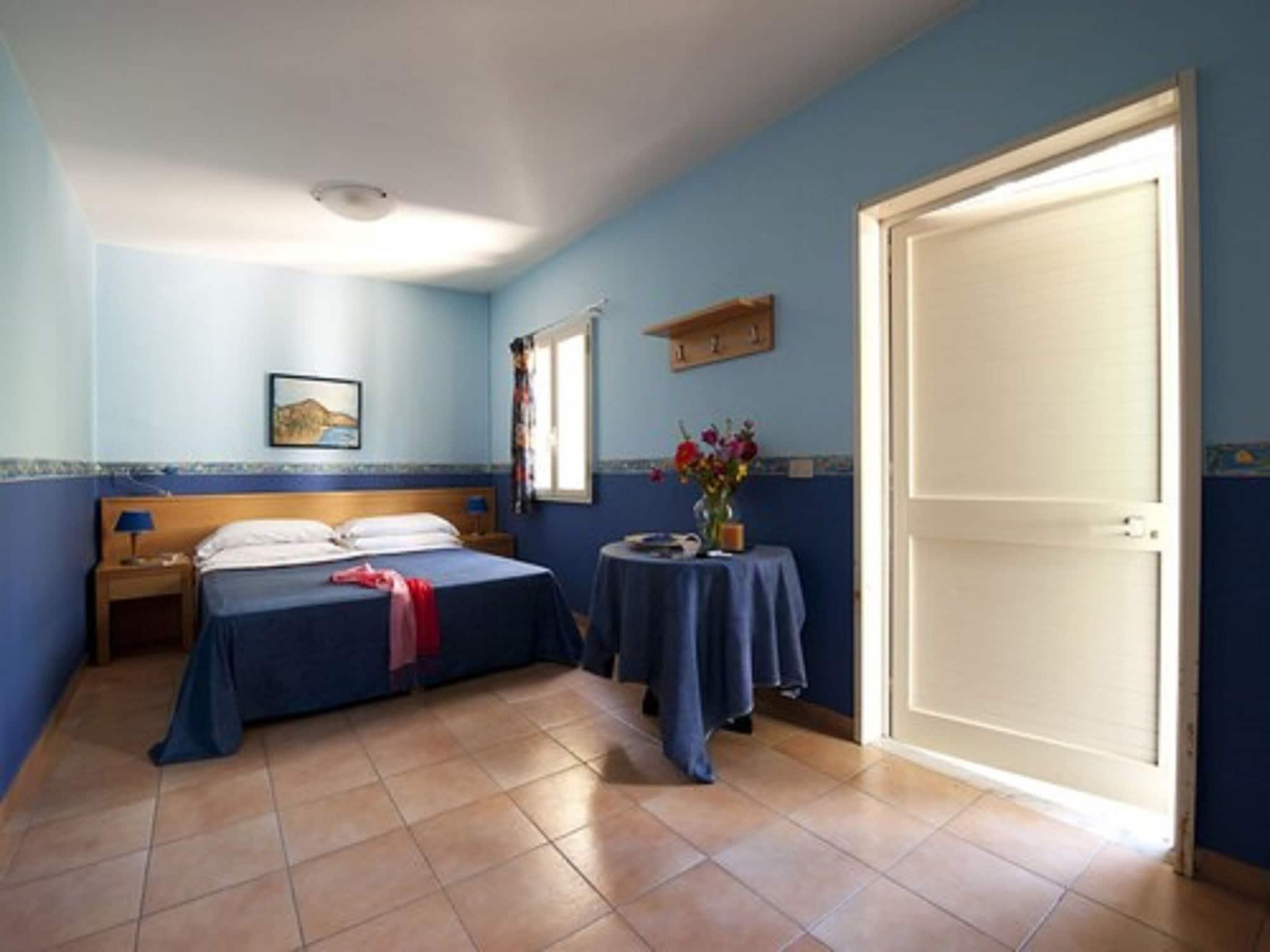 Villaggio Albergo Internazionale La Plaja Katanya Oda fotoğraf