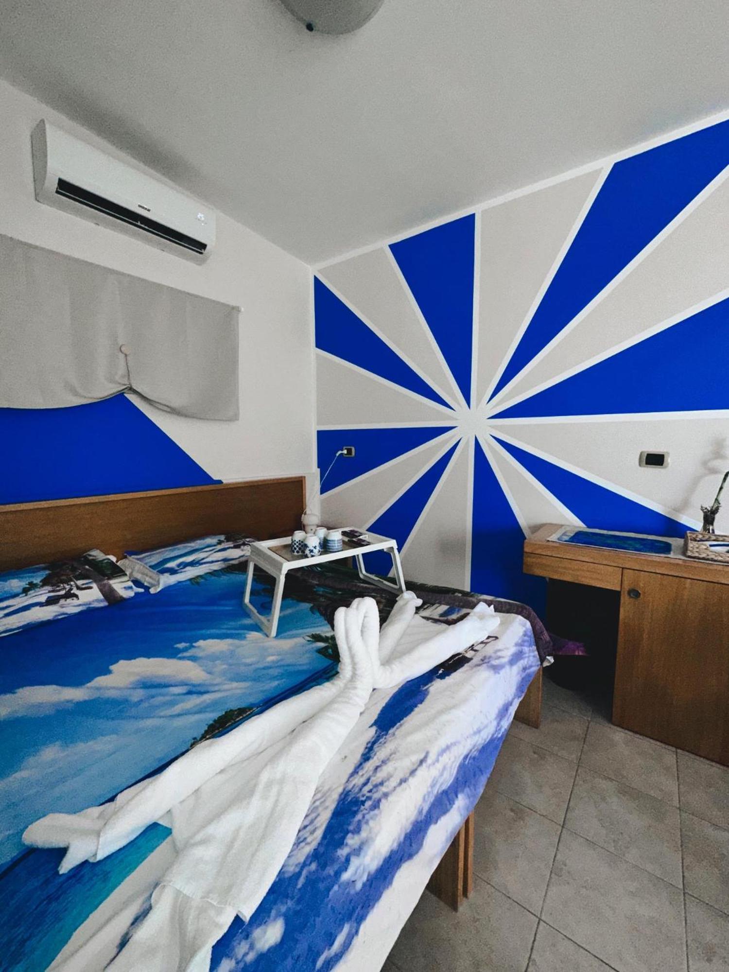 Villaggio Albergo Internazionale La Plaja Katanya Dış mekan fotoğraf